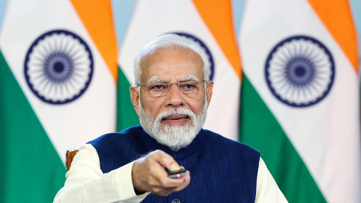 PM Modi warns against deepfakes; calls on media to educate people on misinformation