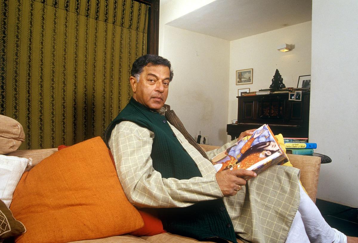 Girish Karnad’s play exposes the national obsession of families with the institution of marriage. Girish Karnad’s play exposes the national obsession of families with the institution of marriage.