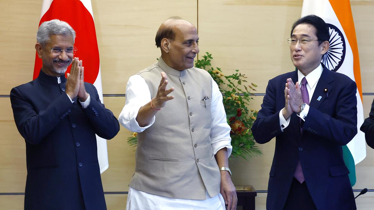 EAM Jaishankar, Defence Minister Rajnath Singh call on Japan PM, discuss bilateral partnership