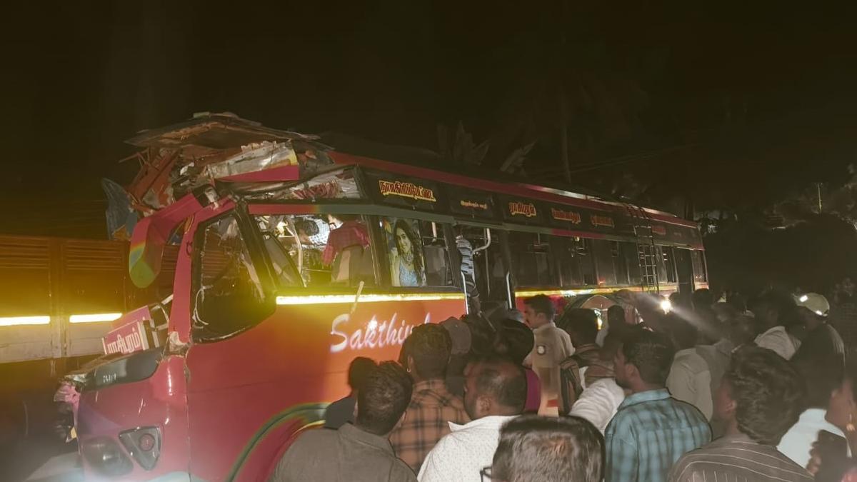 Three die in bus-lorry collision in Namakkal