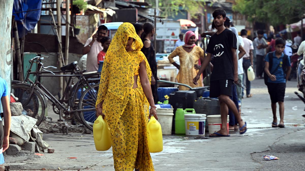 Delhi’s tanker mafia getting support from those in power: Congress