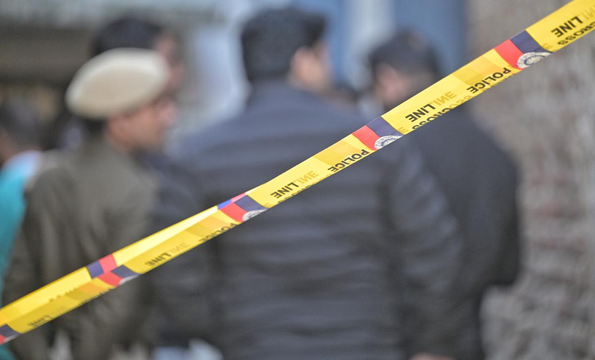 Murder accused highway robber killed in police encounter in UP's Baghpat -  The Hindu