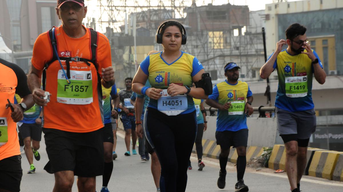 9 000 runners participate in NMDC Hyderabad Marathon The Hindu