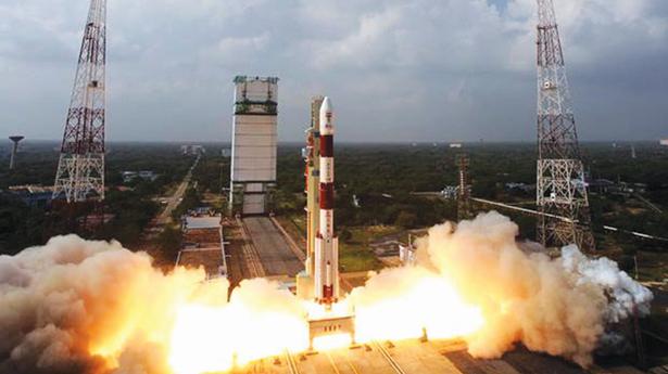 With drained battery & no fuel, India's Mars Orbiter craft quietly bids adieu