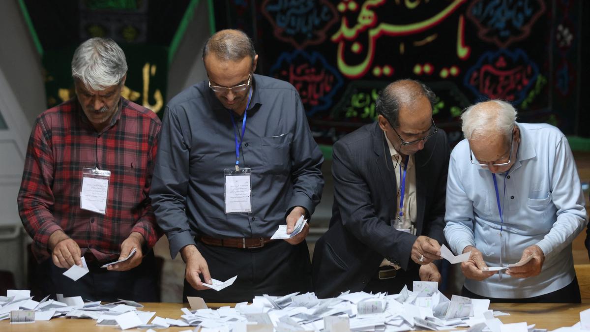 Early returns show reformist Pezeshkian leading Iran runoff vote: interior ministry