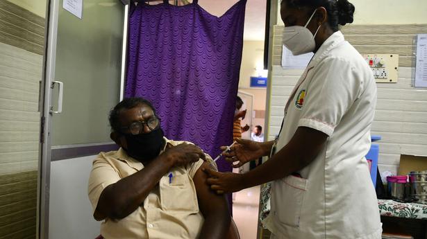 तमिलनाडु में 30.36 लाख से अधिक लोगों को अभी तक COVID-19 वैक्सीन की पहली खुराक नहीं मिली है