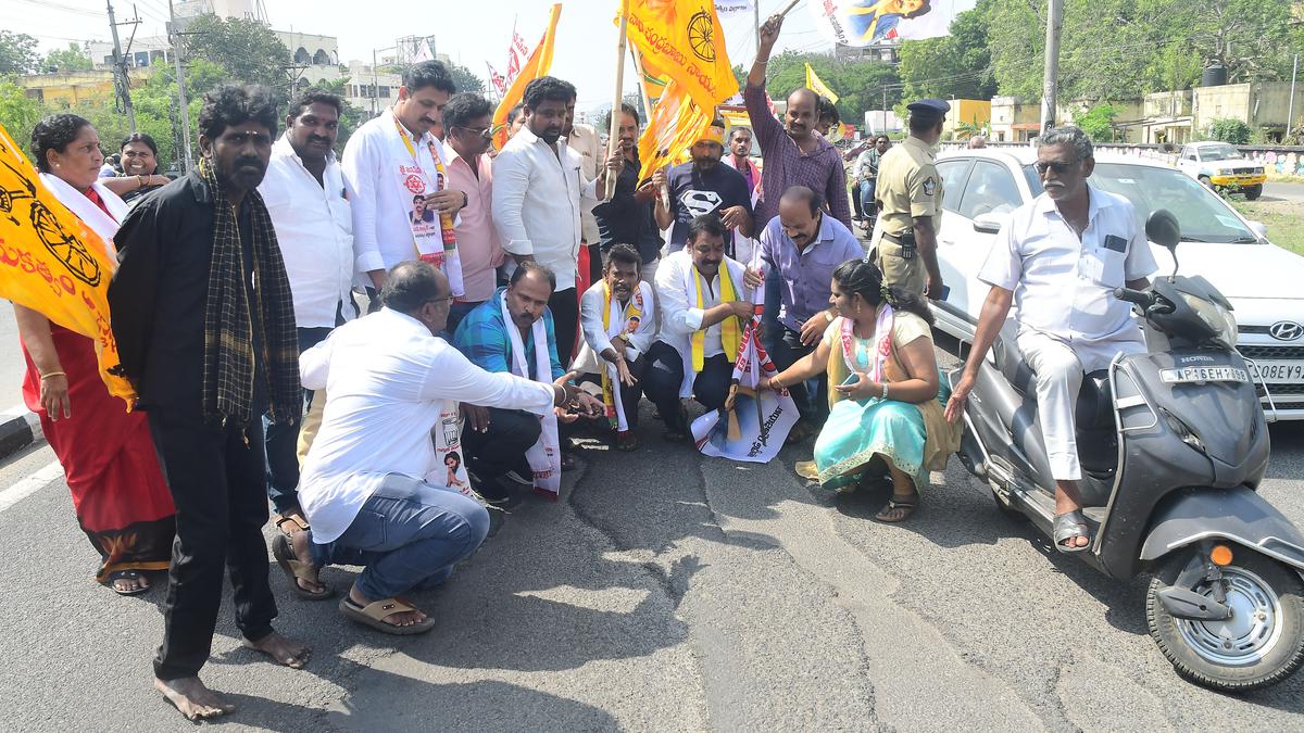 TDP and Jana Sena Party activists protest against ‘bad condition’ of roads in Andhra Pradesh