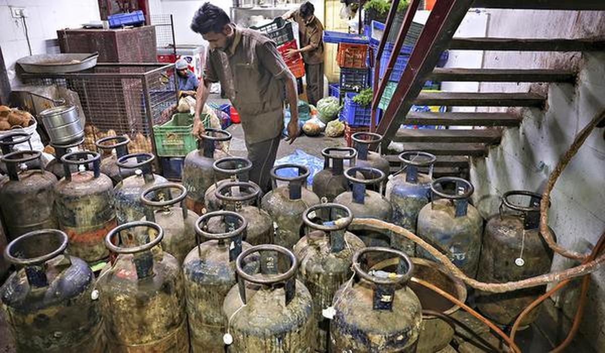 thehindu.com - The Hindu Bureau - Mysuru hotels hope for relief as LPG allocation has been raised to 33%