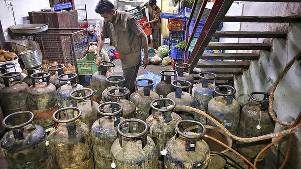 Mysuru hotels hope for relief as LPG allocation raised to 33%