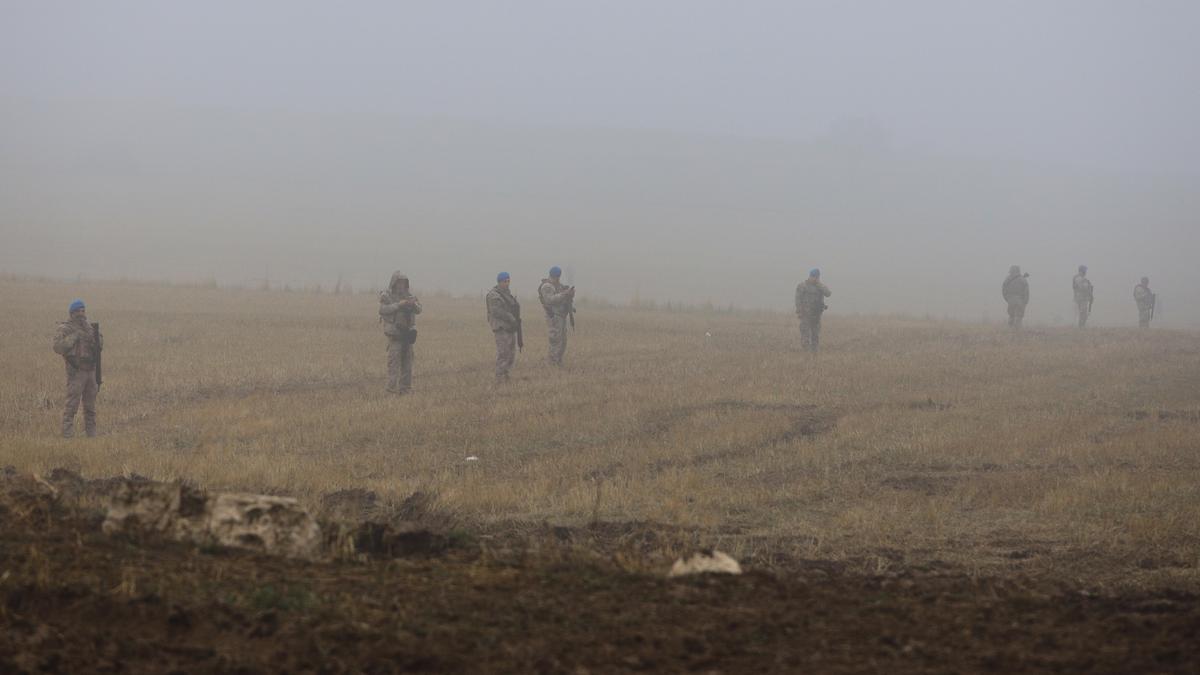 Turkiye holds military funeral for Libyan officers killed in plane crash