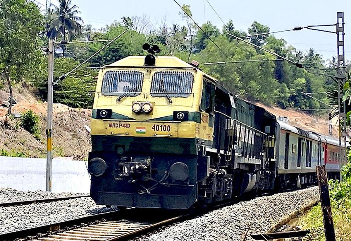 Fire breaks out in coach of Rajdhani Express, no casualties - The Hindu