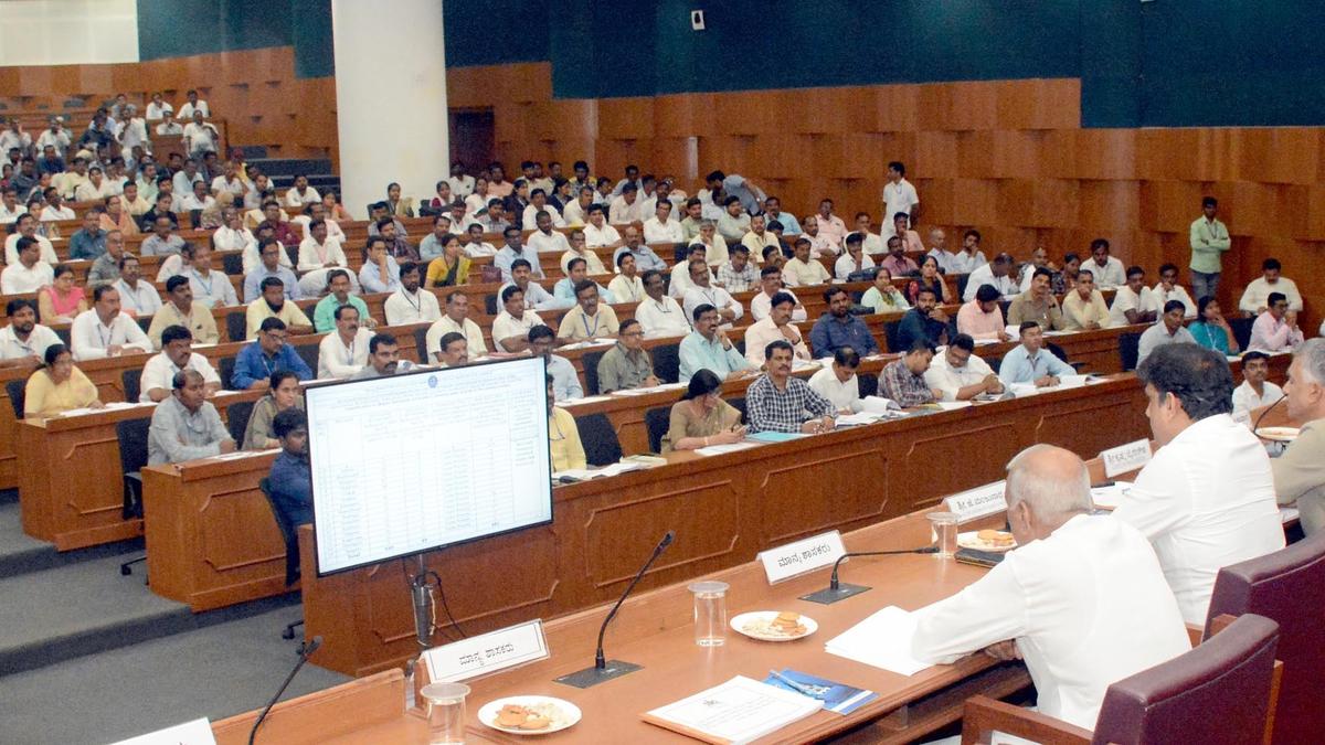 Minister asks Belagavi officials to be prepared to manage likely water scarcity in the coming months