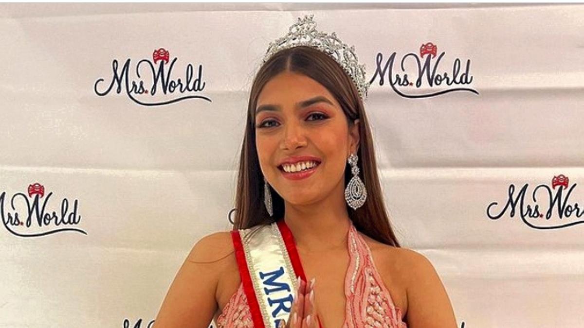 India's Sargam Koushal wins Mrs World 2022,