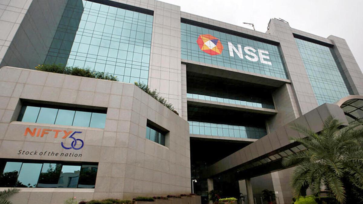 Sensex, Nifty retreat from record levels on profit-taking in IT, oil shares