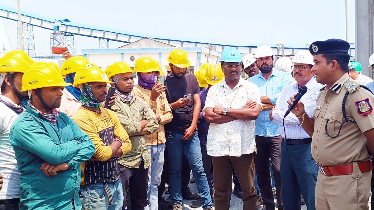 Collector, DIG meet migrant workers to allay their fear