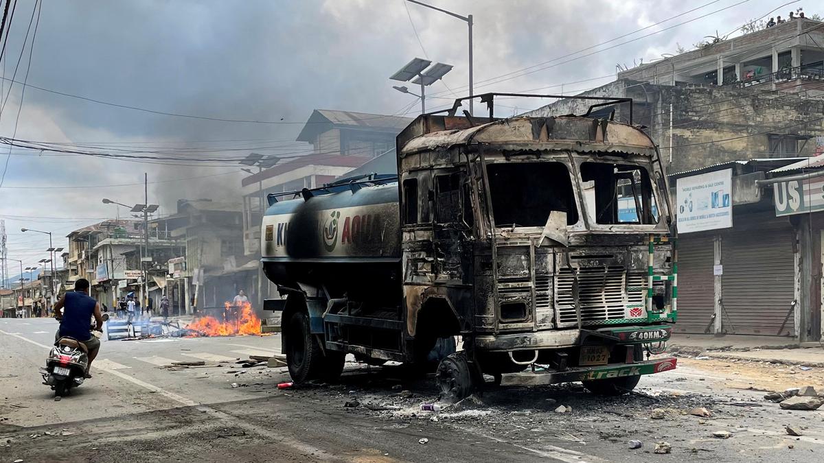 Manipur violence | Appeal filed in Supreme Court against HC order at the centre of tensions