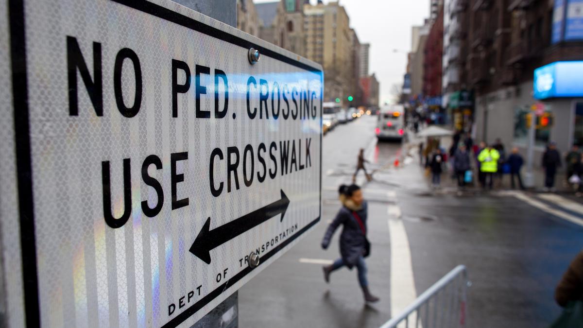 ‘I’m walking here!’: Jaywalking legalised in New York City