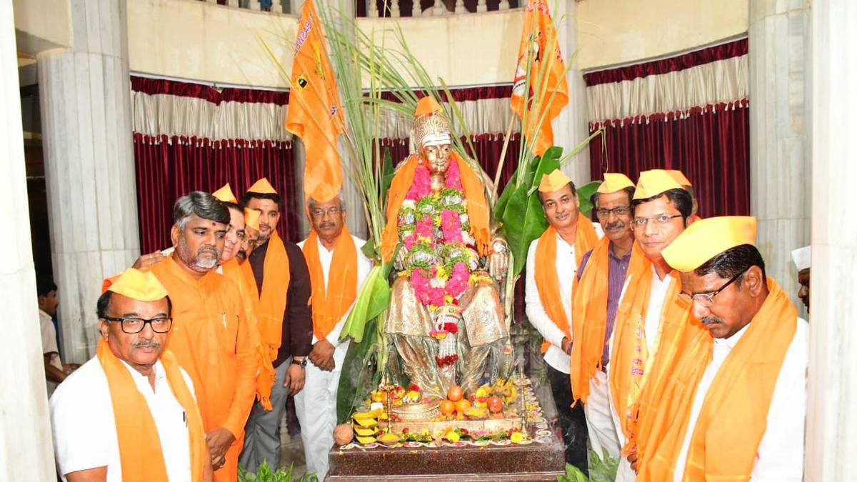 Free meal programme launched for patients at Basaveshwara hospital in Kalaburagi on Basava Jayanti