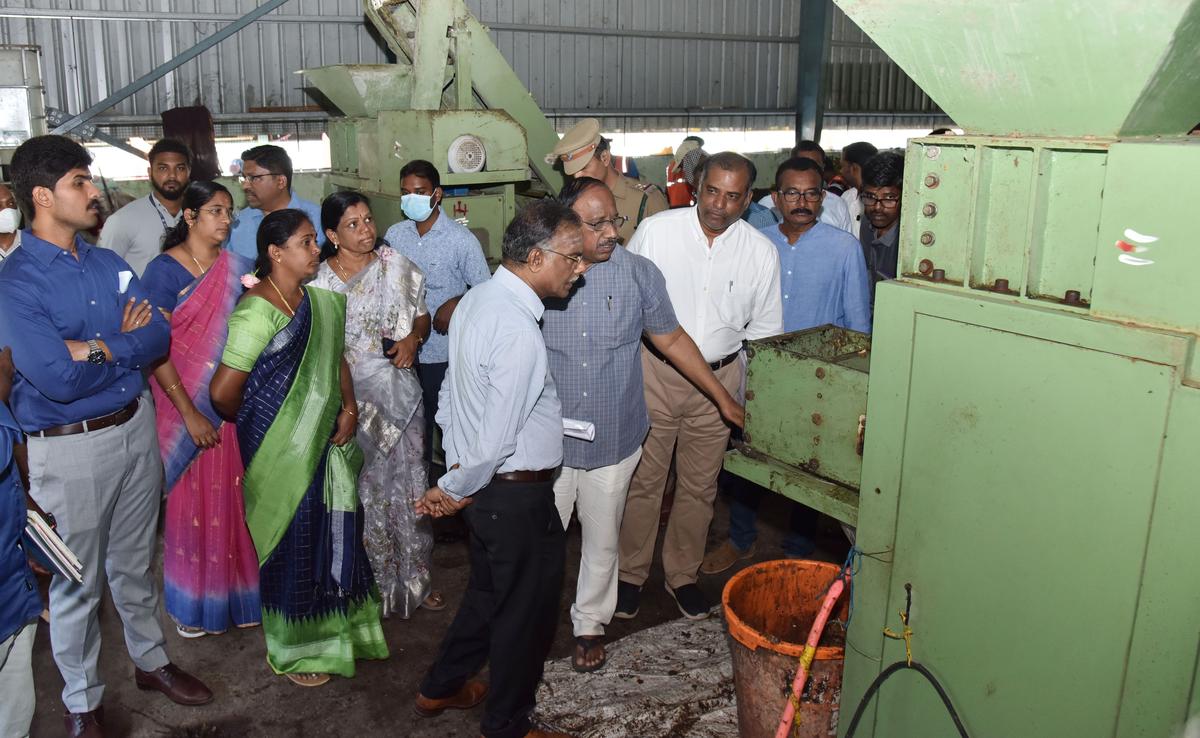 Coimbatore Corporation must start running 34 Micro Compost Centres in