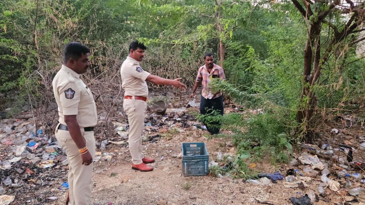 Prakasam District SP&rsquo;s initiative to curb menace of consumption of liquor in public places