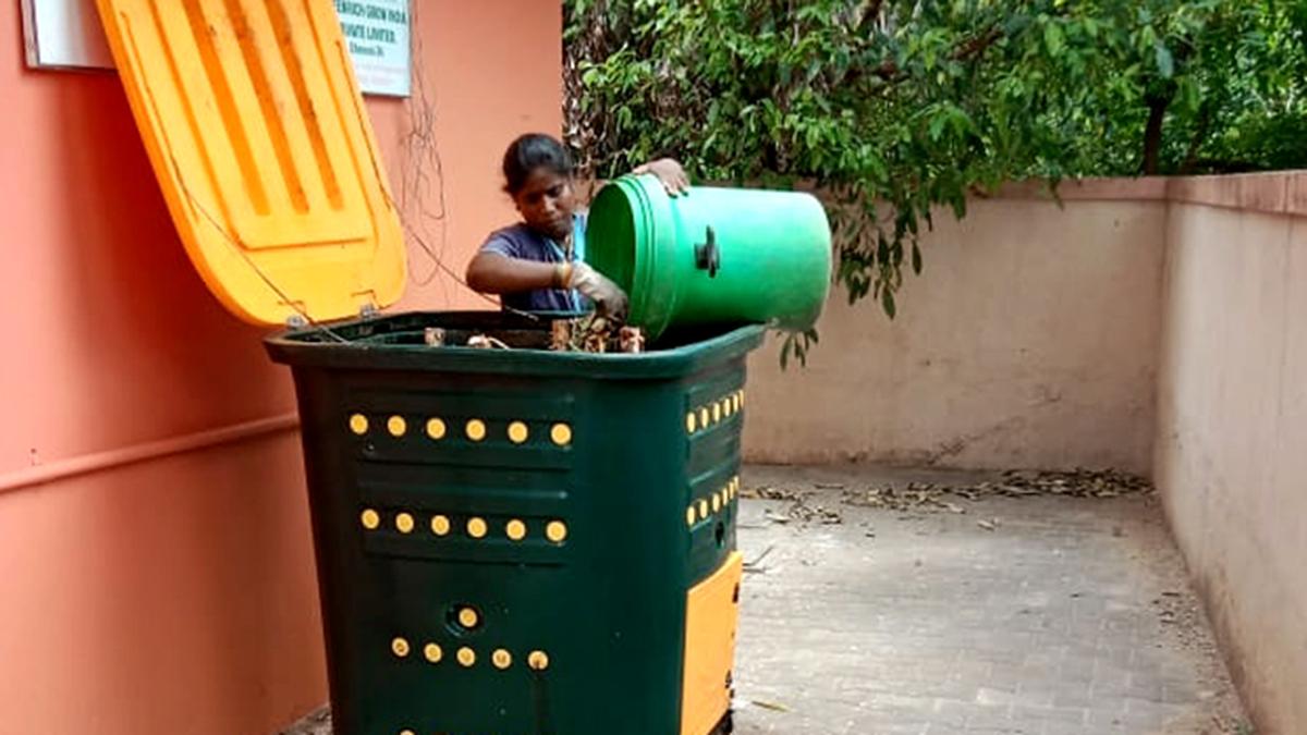 Survey reveals poor functioning of community-level systems for biodegradable waste management