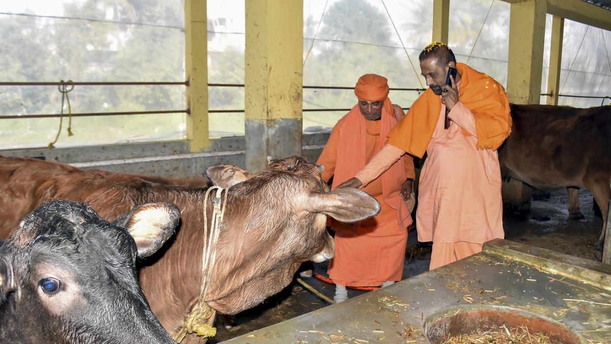 Monk chosen for Padma Awards, thanks Mamata for criticising him