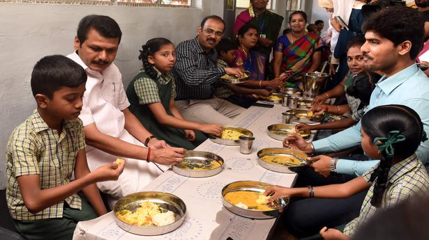 Tamil Nadu Ministers launch CM Breakfast Scheme in Coimbatore, Tiruppur