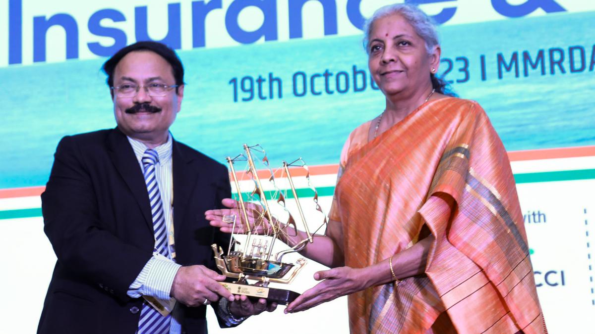 Will work with banks to meet shipping sector’s credit needs: FM