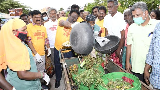 Cleaning campaign &lsquo;Namma Ooru Superu&rsquo; launched in Dindigul, Theni districts