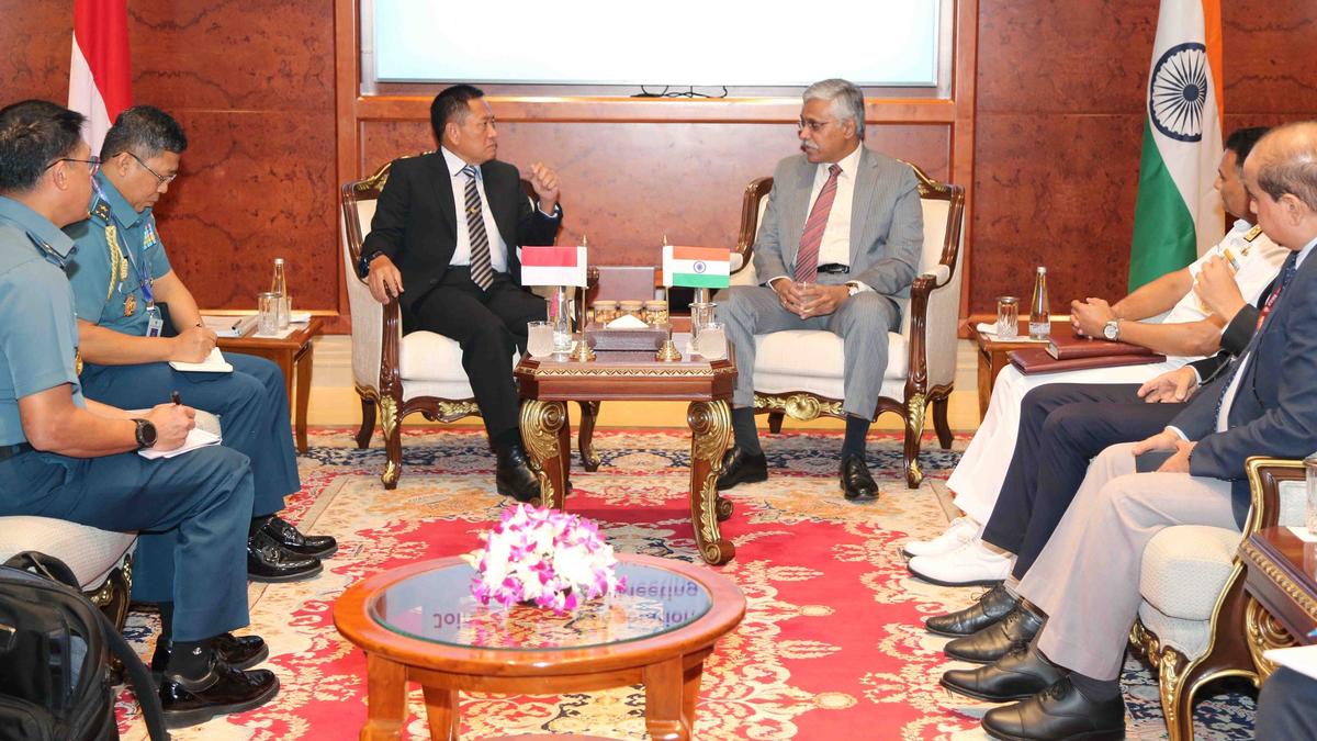 India, Indonesia resolve to expand defence ties