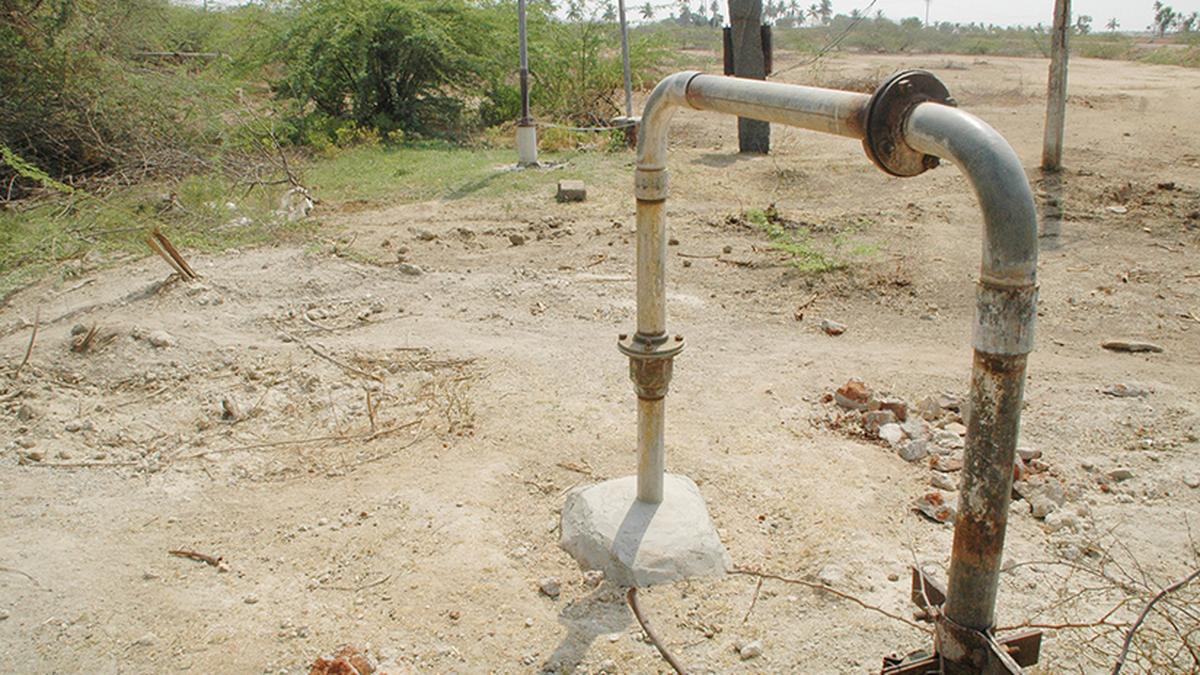 Groundwater over-exploited in 102 districts: Jal Shakti Ministry - The Hindu