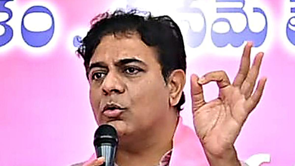 KTR terms Telangana CM Revanth inefficient in handling water crisis