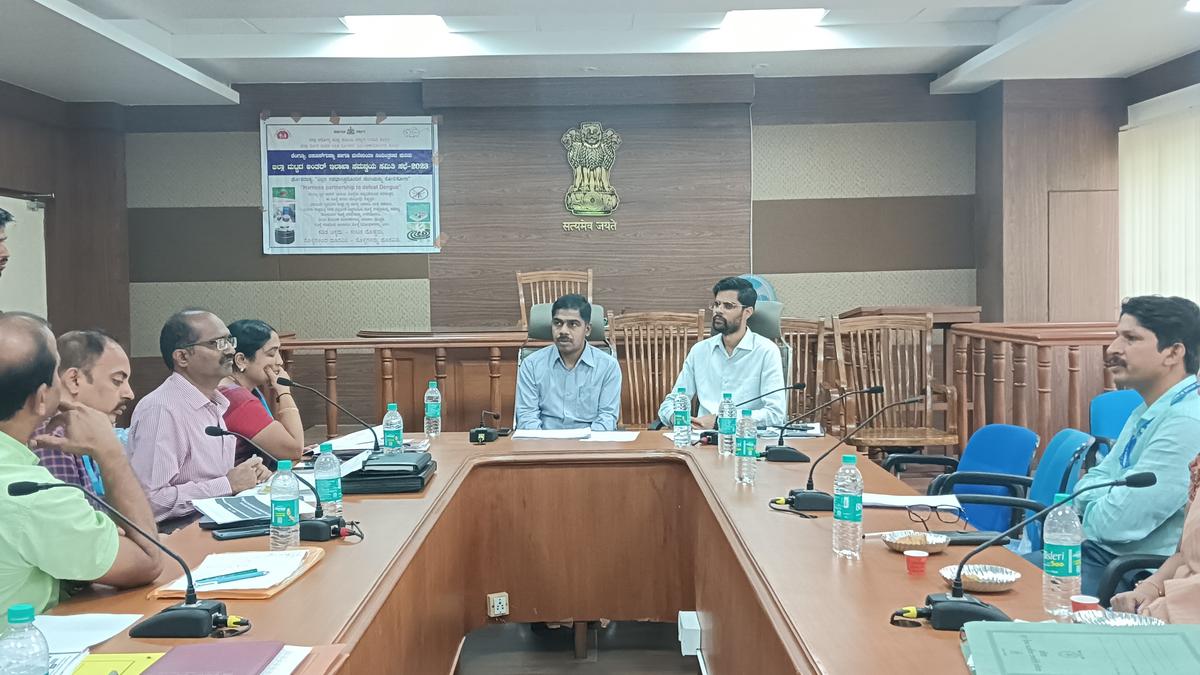 Koppal officials told to ensure supply of safe potable water to people in rural areas