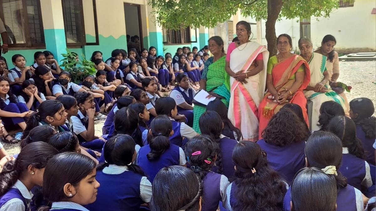 A school to remember Malayalam writer Vaikom Muhammad Basheer with 52 story telling sessions in 52 classrooms