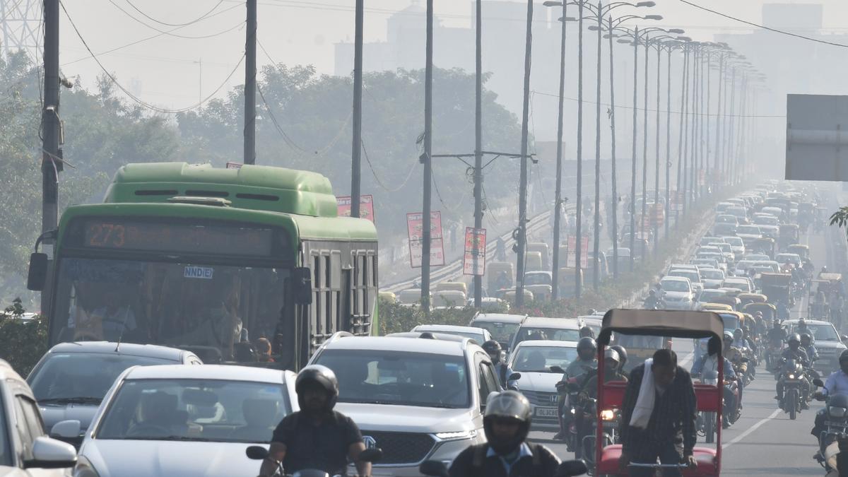 Delhi's air turns 'very poor' again