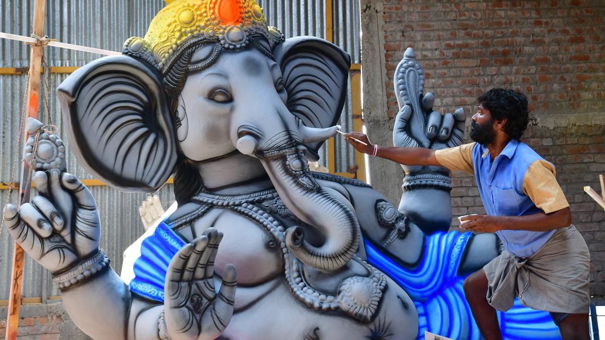 Vinayaka Chaturthi | Banners/billboards not allowed at worship points during festival and procession, say Chennai Police