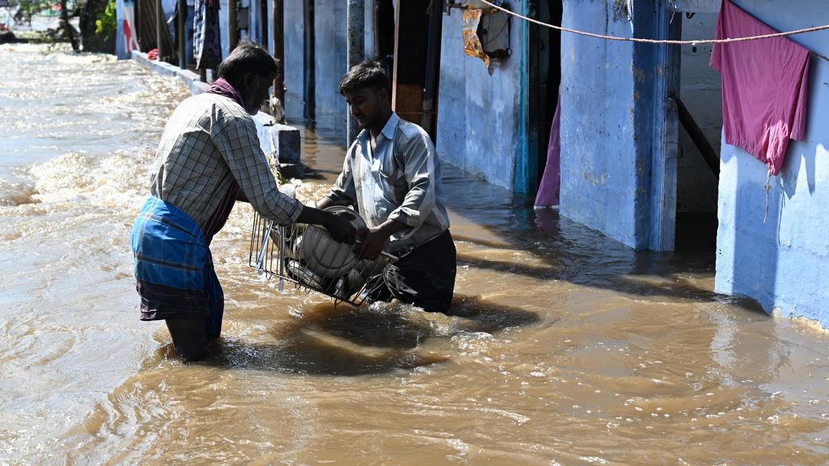 Heavy rain lashes Salem; minister inspects Yercaud Ghat Road