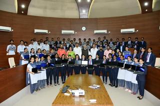 VTU opens Centre of Excellence in AI, digital classrooms and library in  Kalaburagi - The Hindu