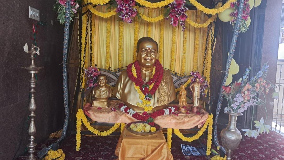 NTR’s 103rd birth anniversary celebrated with reverence in Nellore, Prakasam districts