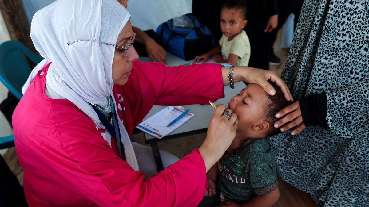 Aid groups in Gaza aim to avert a polio outbreak with a surge of vaccinations