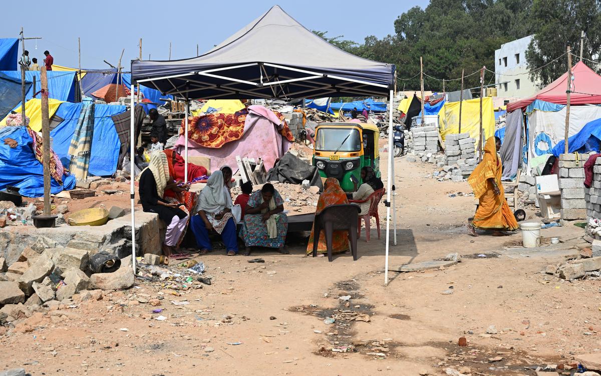 Kogilu residents have to prove their nativity to become eligible for  allotment of flats - The Hindu