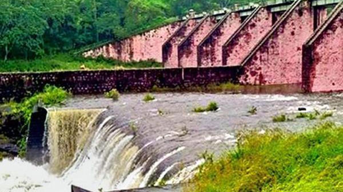 Water level in Mullaperiyar dam stands at 140.20 feet