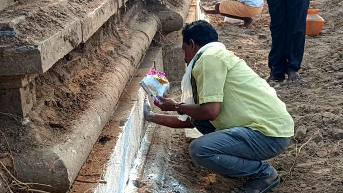 https://th-i.thgim.com/public/incoming/pdf1u/article69665720.ece/alternates/LANDSCAPE_1200/800-year-old%20Shivan%20temple.jpg