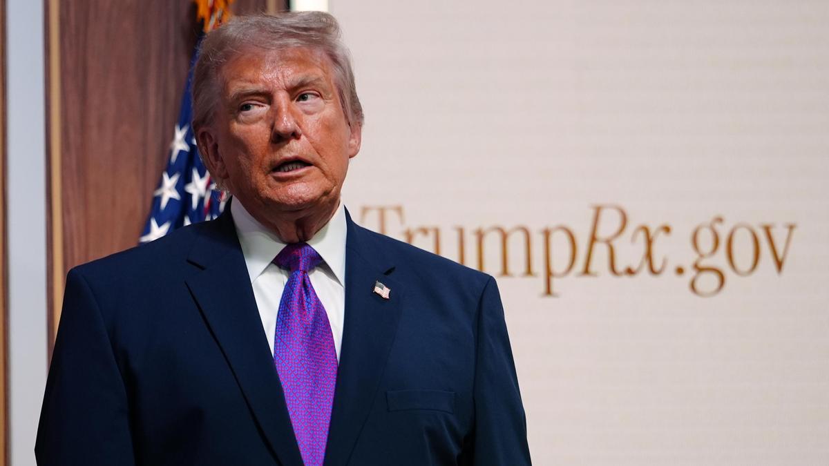 https://th-i.thgim.com/public/incoming/pdi2xc/article70996451.ece/alternates/LANDSCAPE_1200/Trump_Drug_Prices_6987_.jpg
