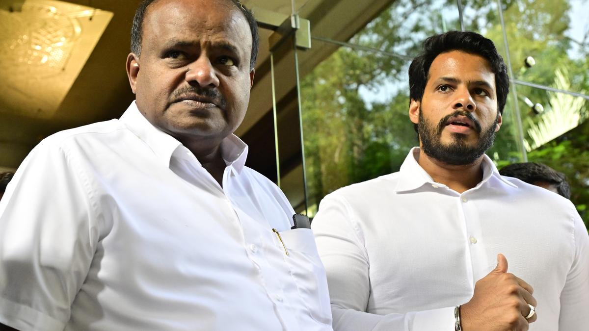 BJP's Nikhil Kumaraswamy Focuses on Coordination in Shiggaon and Sandur