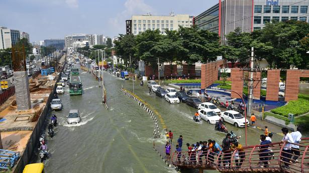 Rain intensity reduces on Thursday in Bengaluru, but flooding continues on ORR