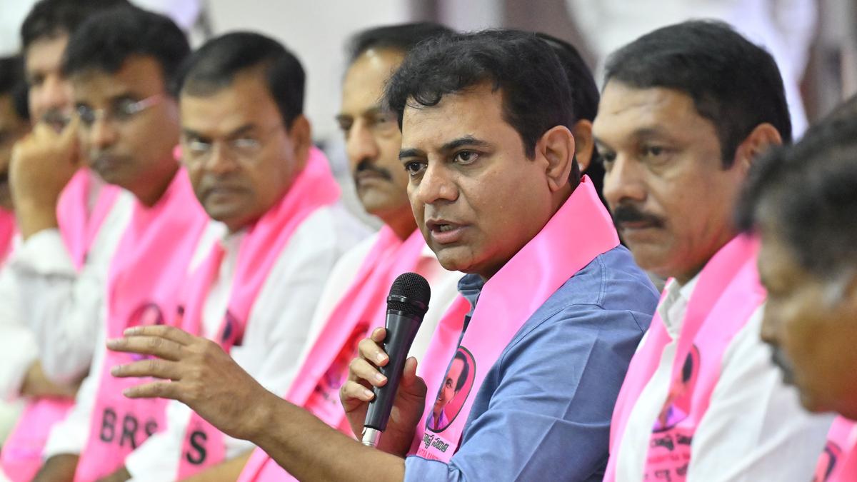 KTR continues attack on Congress govt over Musi project, pledges support to victims