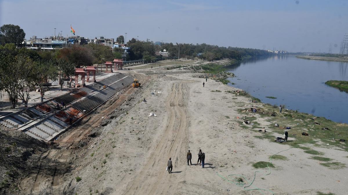 DDA flouts NGT’s guidelines, continues construction on crowded Yamuna floodplain in Delhi
