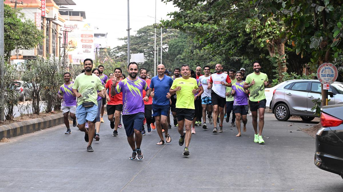 these mangalureans are covering great distances for great company and better health