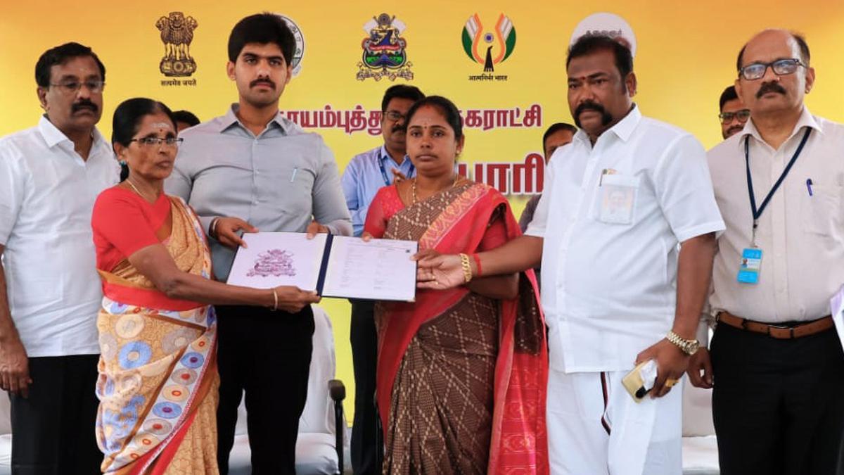 Coimbatore Corporation holds special camp for street vendors for loans under PM SVANidhi